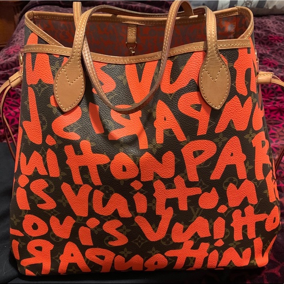 EUC❤️Louis Vuitton Orange Graffiti NF Gm - Picture 6 of 16